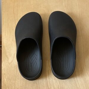 CROCS Classic Dylan Clogs